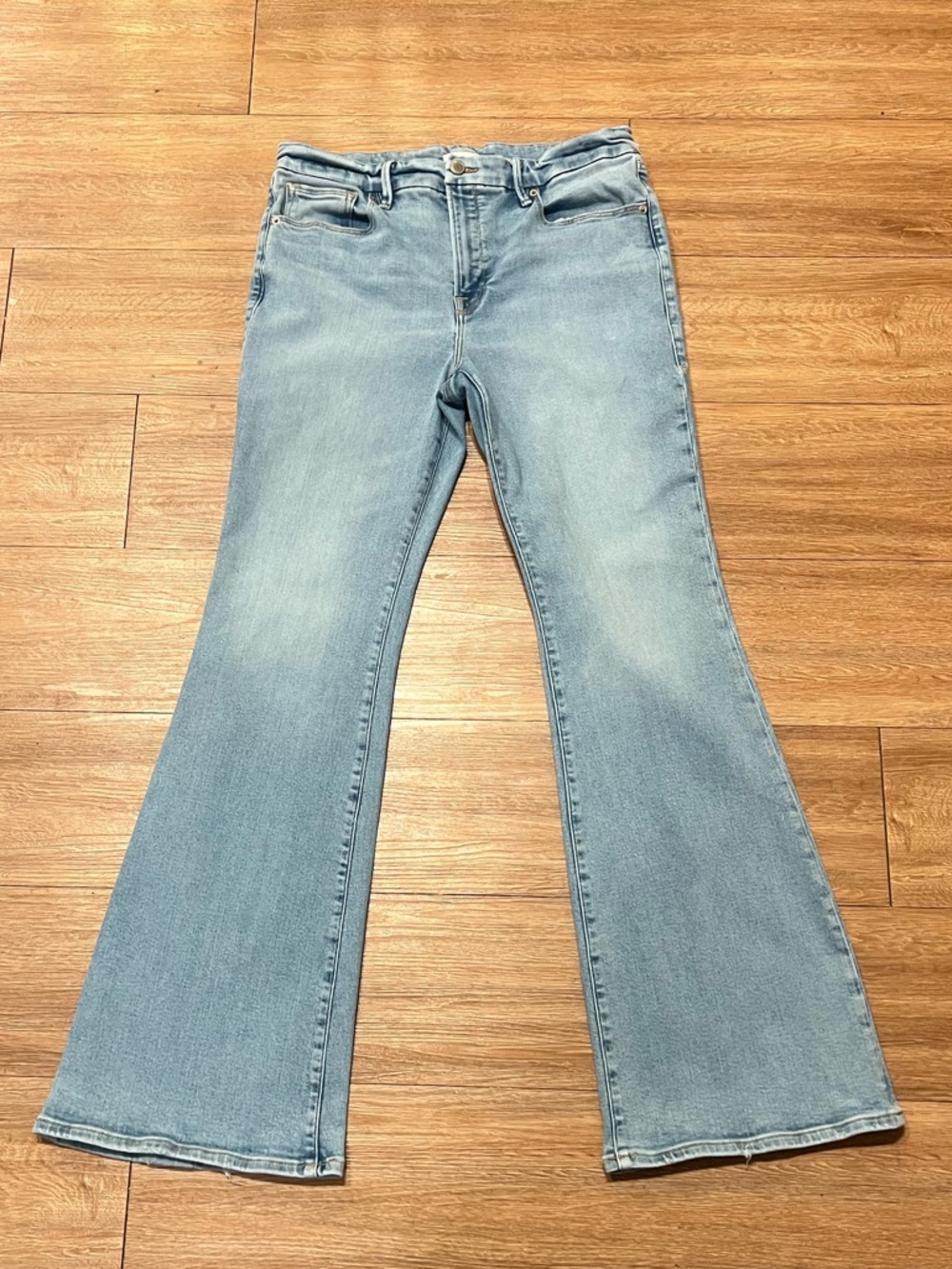 Good American Light Blue High-Rise Flare Jeans - Picture 2 of 9